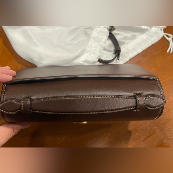 Coach Juno (Maple) - Picture 7 of 12